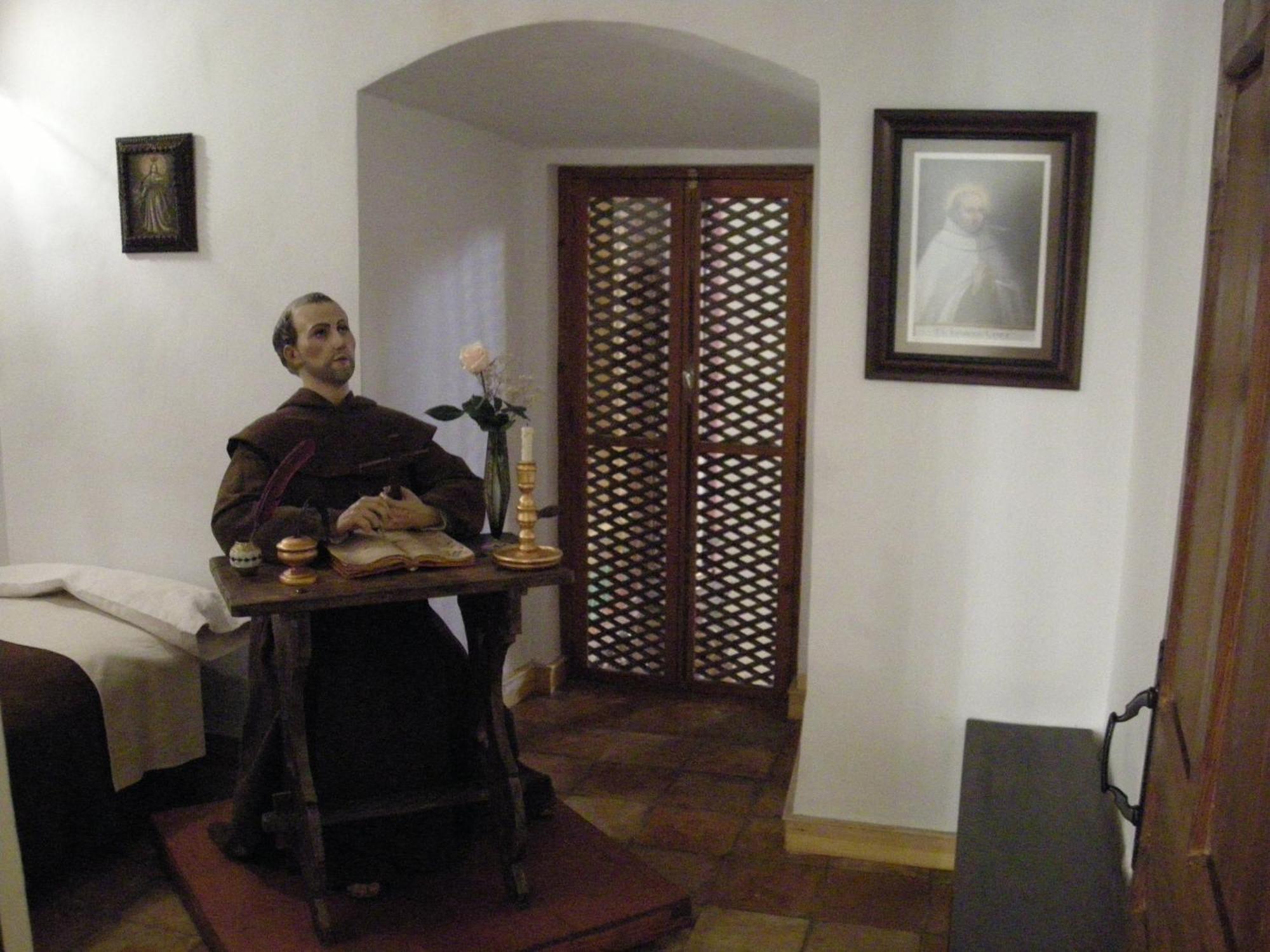 Hotel Nuestra Senora Del Carmen Caravaca De La Cruz Esterno foto